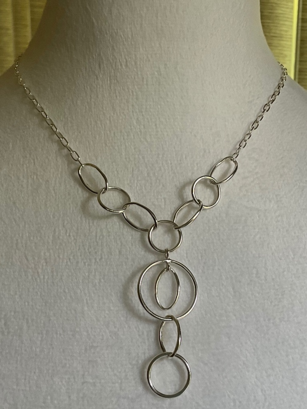 Sterling Silver Drop Open Circle Necklace 18”